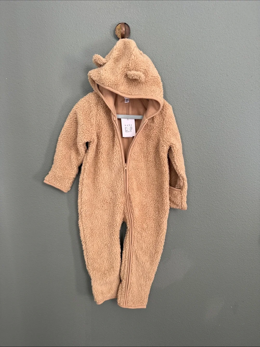 NWT Baby Gap Bear Hooded Sherpa one piece 18/24 Mo